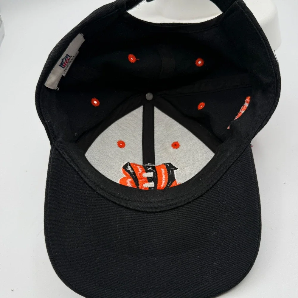 Vintage Y2K NFL Cincinnati Bengals Hat OS Black Embroidered Strap Back